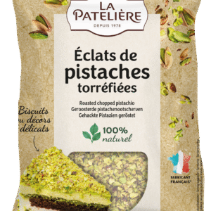 Roasted pistachio pieces